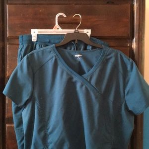 Teal scrubs (read description)